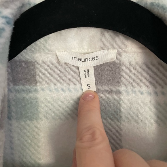 Plaid Fleece Shacket - Picture 6 of 6